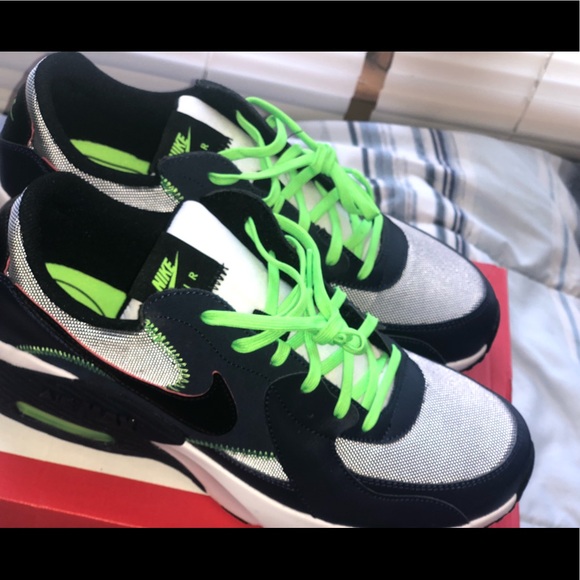 Jordan 5s Oregon Ducks - Picture 3 of 17